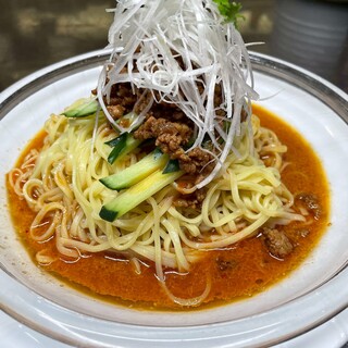 群愛飯店_2