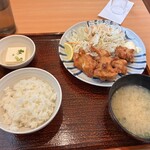 やよい軒 - 料理写真: