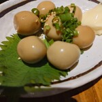 もつ焼き 新宿三丁目 ふじ屋 - ウズラの卵