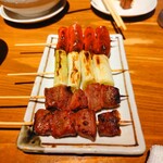 もつ焼き 新宿三丁目 ふじ屋 - 串焼き