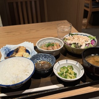 土鍋炊ごはん なかよし_0