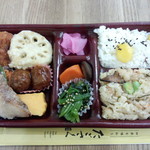 たごさく - 弁当810円(2015.03.26)