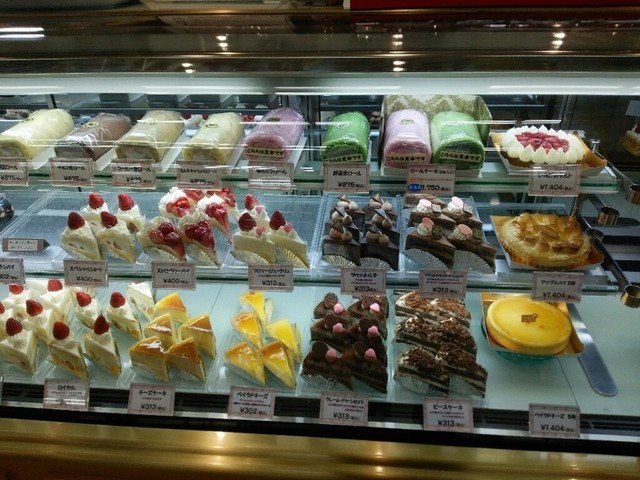 カルン ザ・ビッグ鹿島台店 &ndash; 鹿島台のケーキ専門店