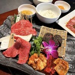 和牛一頭焼肉 牛一 - たれ焼き6種盛り