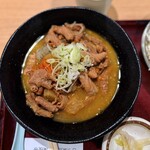 らー麺 畑 - もつが美味しいと気づいたからこれも頼んだけど