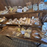 Boulangerie Queue - 
