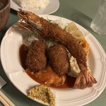 洋食クアトロ - 