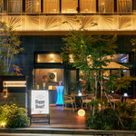 R1 TOKYO Bar&Restaurant - 