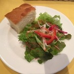 ラ・ベットラ ペル トゥッティ 新宿本店 - フォカッチャ