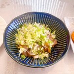 えびせい - アジの漬け丼。これ今日のNo.1。滑らかなアジの食感。そしてネギやミョウガの薬味が最高でした