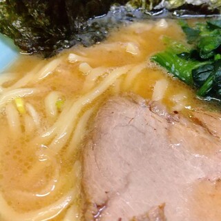 横浜家系ラーメン 大津家_1
