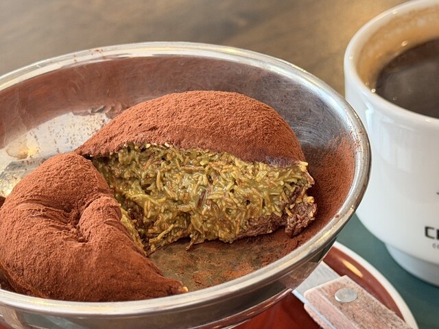Cafe+82 Oosaka ten - Yotsubashi/Cafe | Tabelog