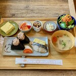 icoi BA Re:Cell - 寝かせ玄米のおむすび定食　1650円