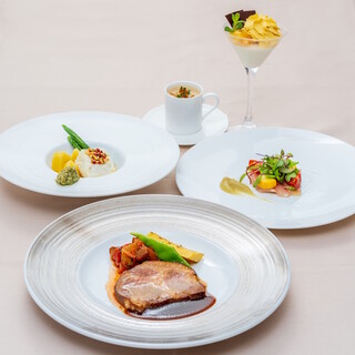 THE KOBE DINING CRUISE コンチェルトのご予約 - ハーバーランド