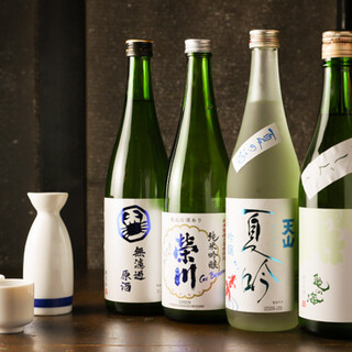 A selection of special Japanese sake and a variety of original cocktails for every season!