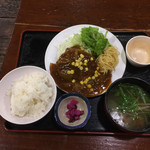 串特急 虎壱横丁 - ハンバーグ定食　750円