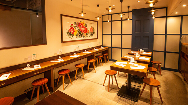 溢彩流香 餃子小厨 阪神梅田店