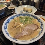 博多麺房 赤のれん - 