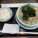 新橋ニューともちんラーメン - わかめ中華そば