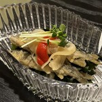 魚金寿司 すゞ木 - 稚あゆ南蛮漬け　600円