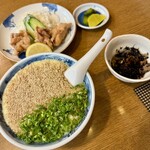 一二三亭 - おじやセット（おじや、唐揚げ、小鉢、お新香、）