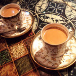 アヒリヤ - マサラチャイ(400円)