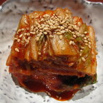 元祖 新宿三丁目ホルモン - 自家製キムチ　“自信有り”