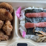 ラ・ムー - 料理写真:明太子のり弁当(唐揚げ&ミニメンチ)298円