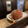 とくべえ駅前店 - 名物のコロッケチーズ入770円