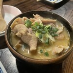 とくべえ駅前店 - モツ煮700円