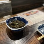とくべえ駅前店 - 突出しのもずく