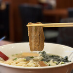 中国家常菜 祥龍房 - Day2 : 刀削麺のチャーシューは2枚。