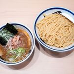 玉 - 料理写真:つけめん