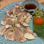 伏水89丁目食堂 - 知覧鶏 てっさ風薄造り