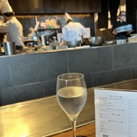 鉄板和食とワイン 萬鉄 - 