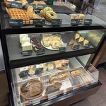 スターバックスコーヒー - ケーキ類も美味しそう