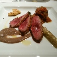 ジュエーメ - 鴨のロースト。レバーソースで・・。