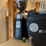 駄菓子とビールとコーヒーのお店 ちいとこ商店 - 