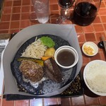 Bistro ハンバーグ - ハンバーグ&尾崎牛ステーキ(腕) ＋ガーリックバター