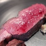 フロリレージュ - 分かち合う　緑イチゴ　北海道産蝦夷鹿