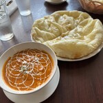 カレーハウス - 海老きのこカレーとハニーナン