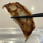バーミヤン - 焼餃子リフト