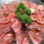 炭火焼肉 やまもと - カルビ２+ハラミ２のアップ