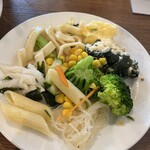 シャンウェイ - ✅蒸し鶏のネギ醤油ランチ¥990‼️
　※サラダバー(中華惣菜)付き
　※ご飯お代わり無料(セルフ)
　※キャッシュオンリー