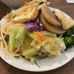 シャンウェイ - ✅蒸し鶏のネギ醤油ランチ¥990‼️
　※サラダバー(中華惣菜)付き
　※ご飯お代わり無料(セルフ)
　※キャッシュオンリー