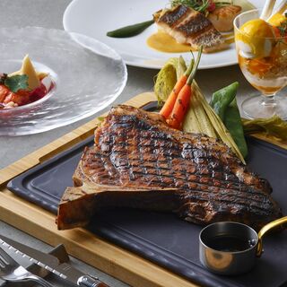 Lounge & Dining G_1