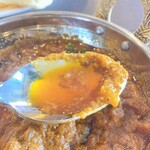 ムンドゥム - カダイマトンの油
