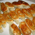 餃子の店 江戸久 - 追加の２人前 焼餃子 (2015-4-2)