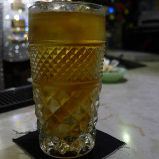 トラストサルーン_0