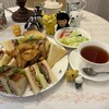 スリーチムニーズ - 料理写真:クラブハウスサンド(サラダ付き)   1,500円(税込)   ※ドリンクは別料金